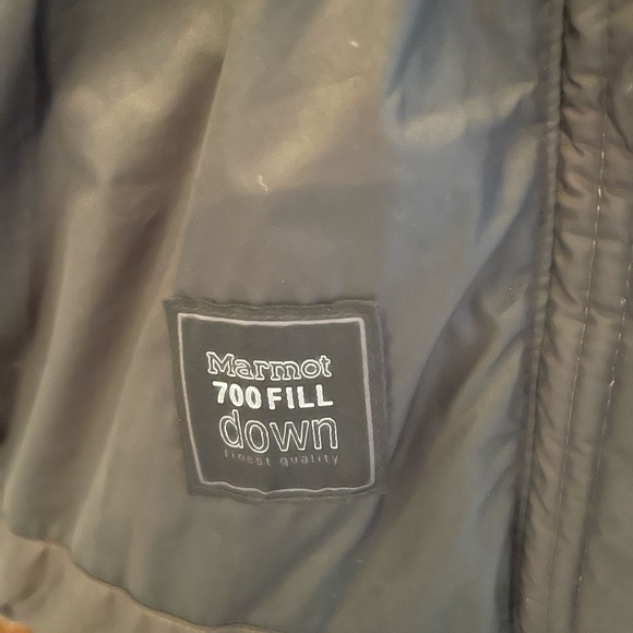 Marmot Women’s Montreal Jacket - Picture 8 of 10